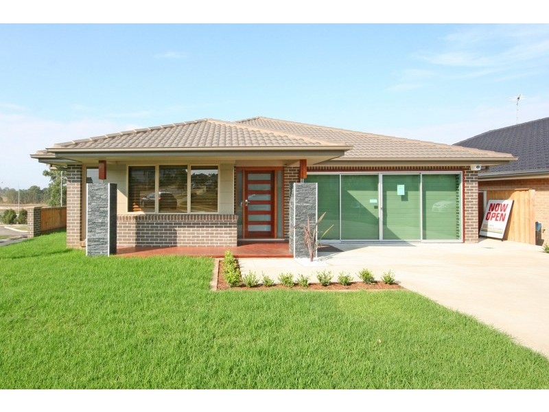 38 Minorca Circuit, Spring Farm NSW 2570