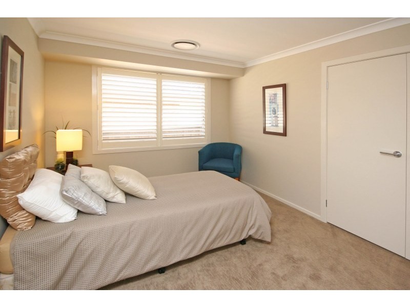 38 Minorca Circuit, Spring Farm NSW 2570