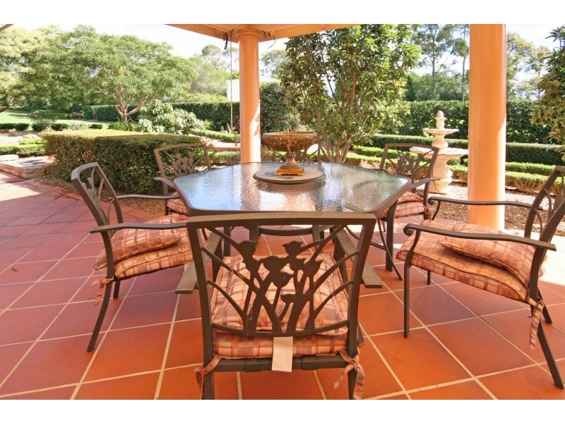 10 Aberfoyle Place, Grasmere NSW 2570