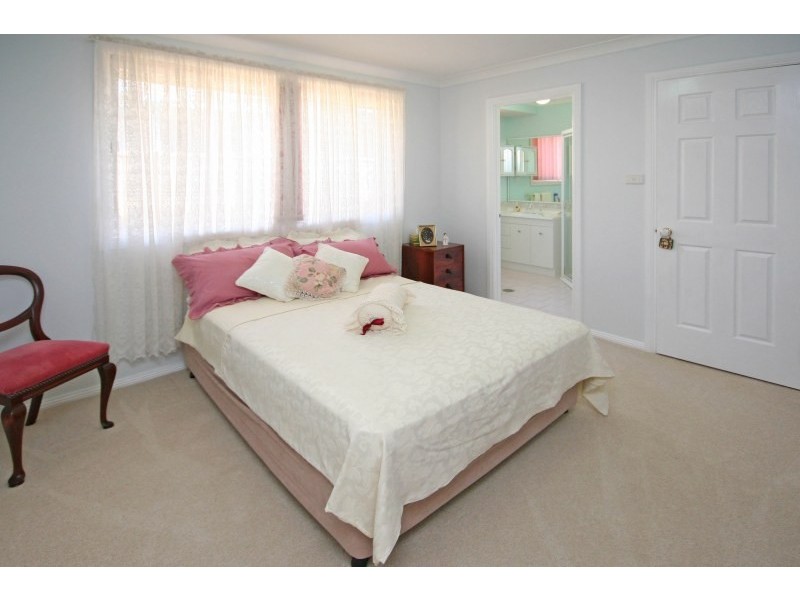 40 William Campbell Drive, Harrington Park NSW 2567