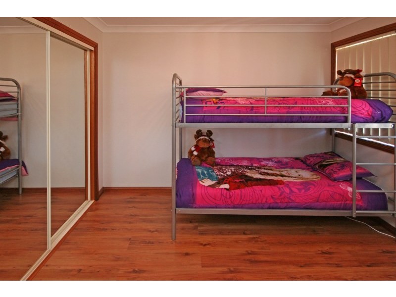 57 Spring Hill Circle, Currans Hill NSW 2567