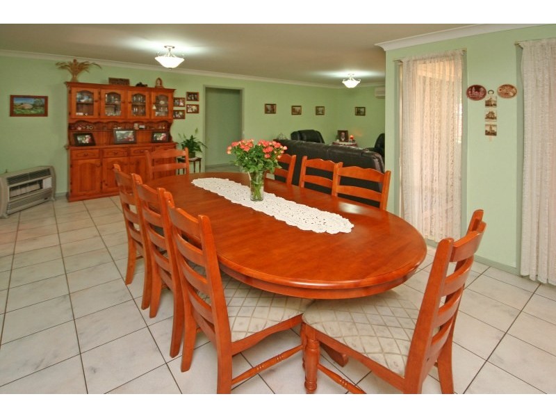 3 West Place, Camden South NSW 2570