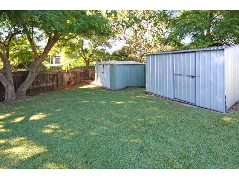 20 Banks Place, Camden South NSW 2570