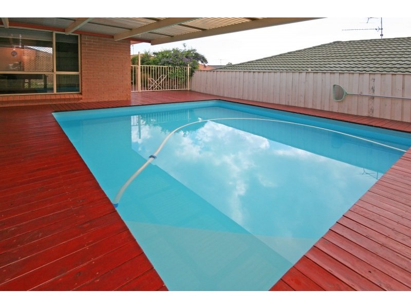 10 Classers Place, Currans Hill NSW 2567
