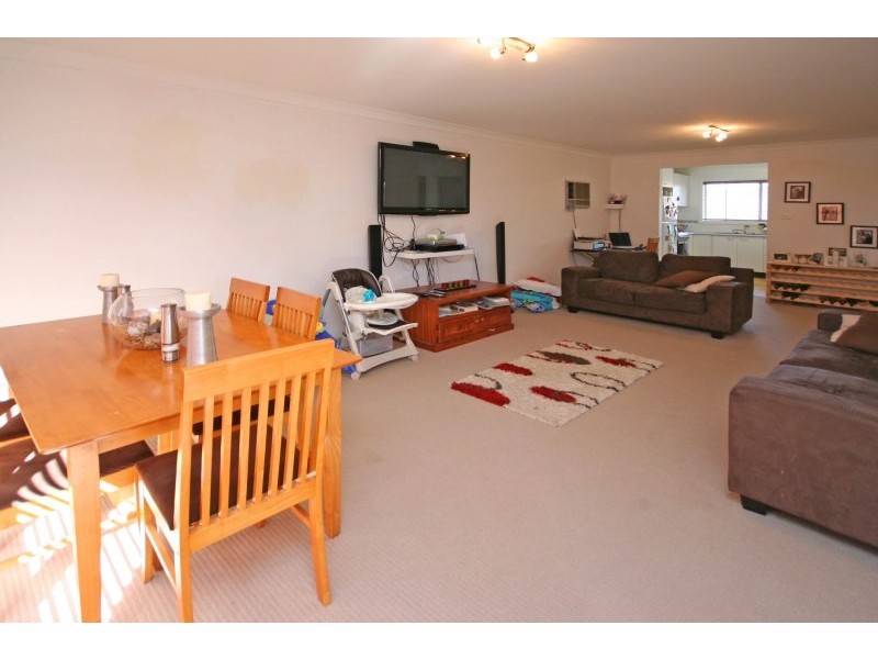 Unit 8/271 Old Hume Highway, Camden NSW 2570