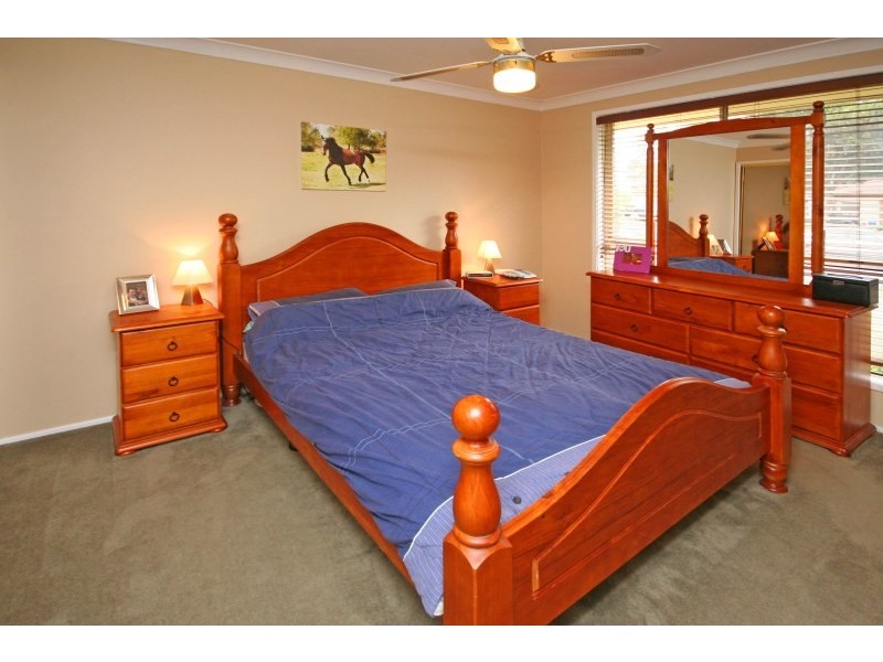 77 Paddymiller Avenue, Currans Hill NSW 2567