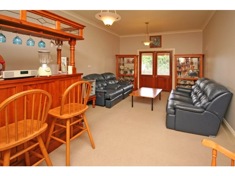 335 Remembrance Drive, Camden Park NSW 2570