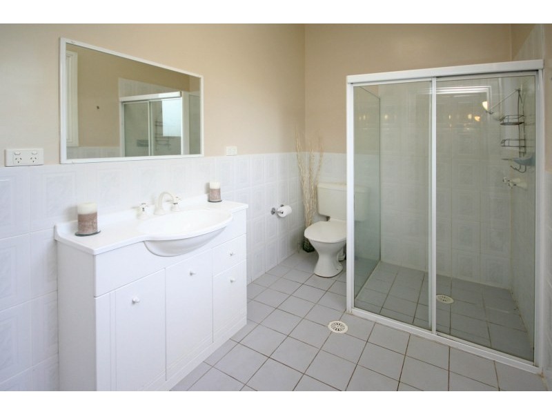 335 Remembrance Drive, Camden Park NSW 2570