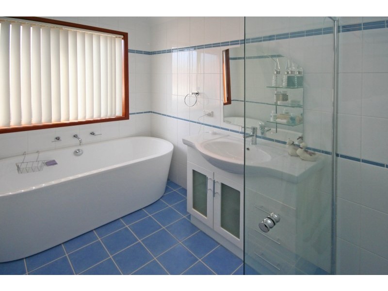 44 Rose Drive, Mount Annan NSW 2567