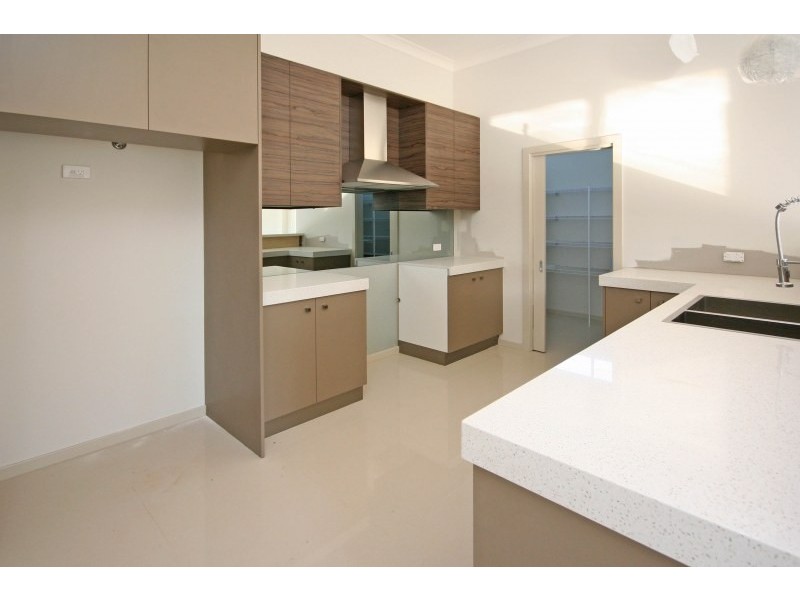 6 Balzer Street, Camden Park NSW 2570