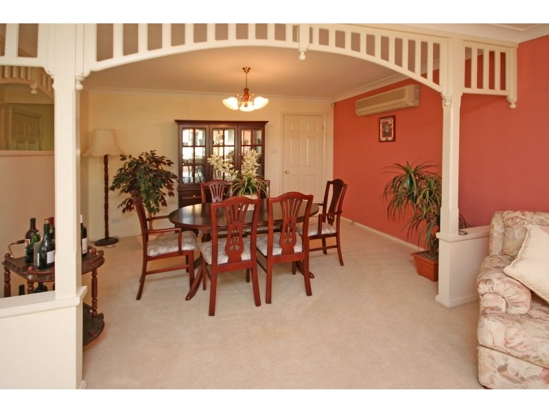 8 Arietta Circuit, Harrington Park NSW 2567