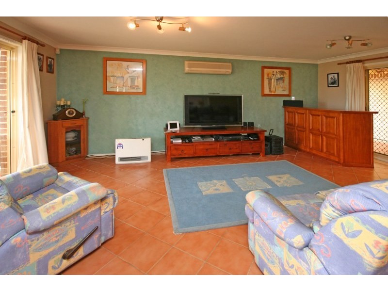 121 Waterworth Drive, Narellan Vale NSW 2567
