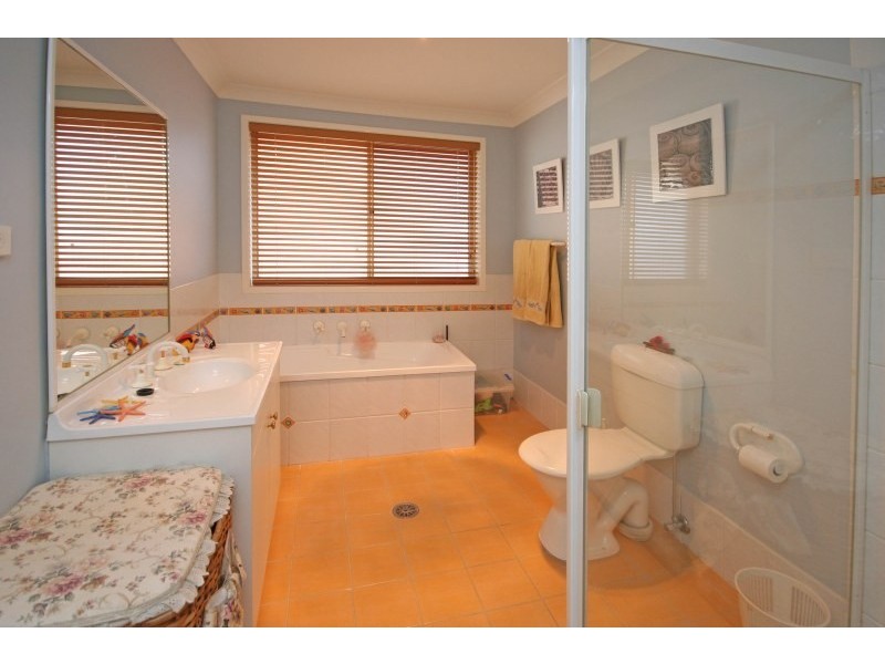 121 Waterworth Drive, Narellan Vale NSW 2567