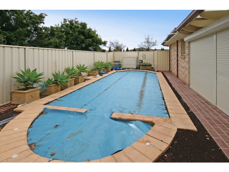 8 Weeks Place, Narellan Vale NSW 2567