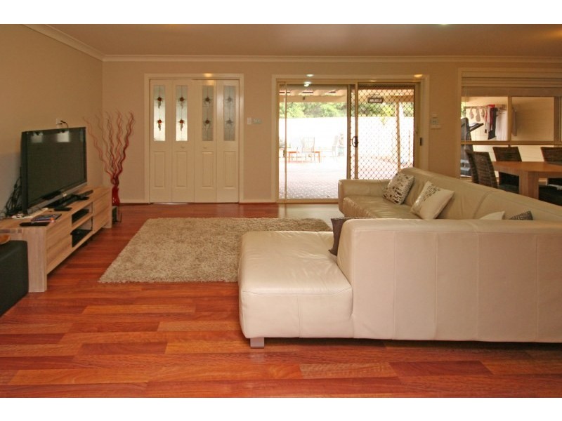 8 Weeks Place, Narellan Vale NSW 2567