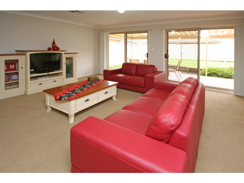 9 Turbott Avenue, Harrington Park NSW 2567