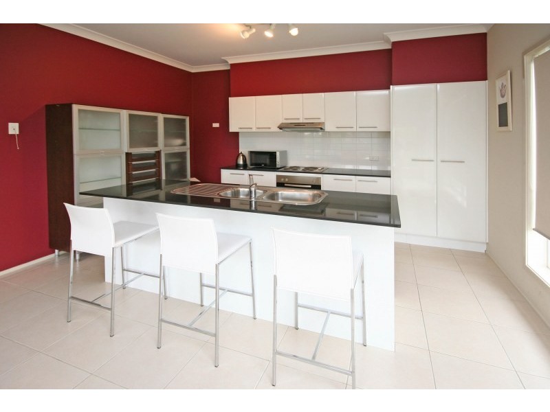 1 Gilbert Avenue, Elderslie NSW 2570