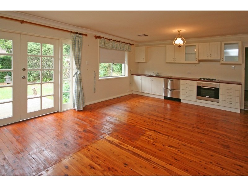 47 Elizabeth Macarthur Avenue, Camden South NSW 2570