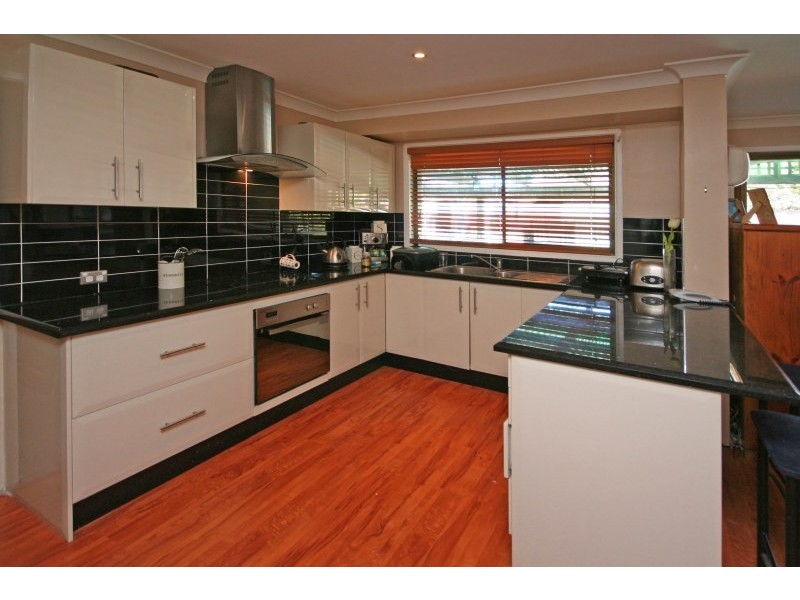 7 West Place, Camden NSW 2570