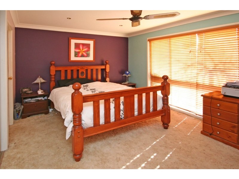 7 West Place, Camden NSW 2570