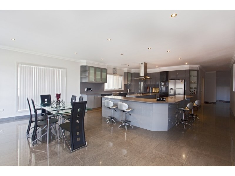 10 Towra Court, Harrington Park NSW 2567