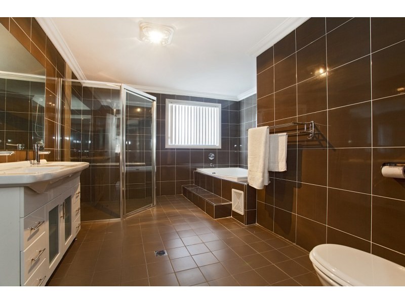 10 Towra Court, Harrington Park NSW 2567
