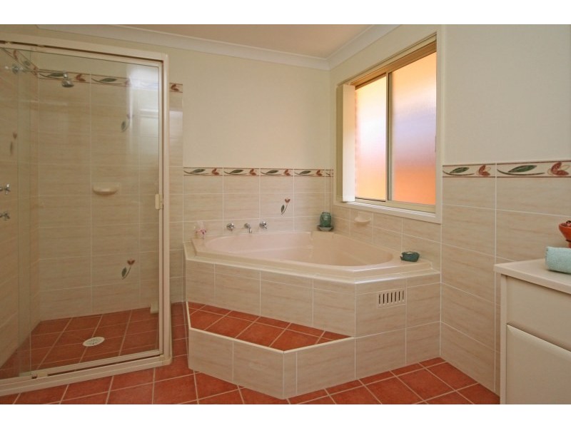 34 MacArthur Circuit, Camden Park NSW 2570