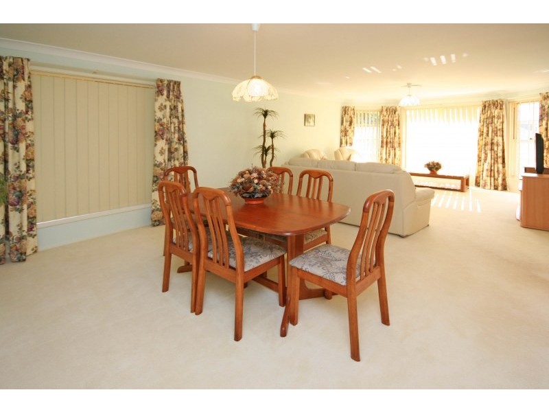 34 MacArthur Circuit, Camden Park NSW 2570