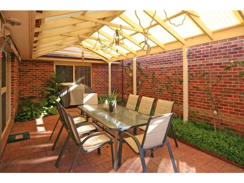 8B Veness Circuit, Narellan Vale NSW 2567