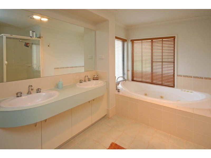 13 Foveaux Circuit, Harrington Park NSW 2567