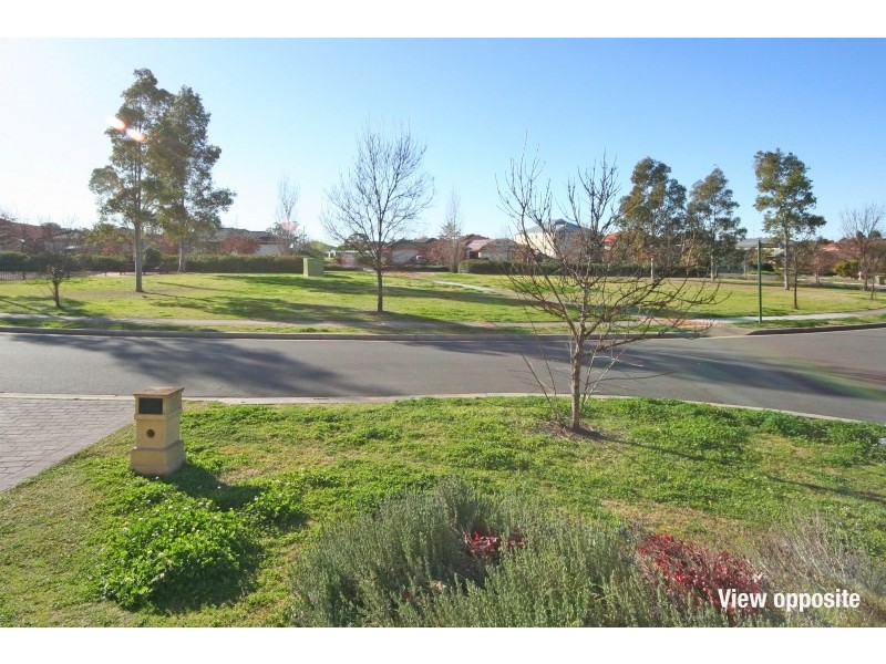 13 Foveaux Circuit, Harrington Park NSW 2567