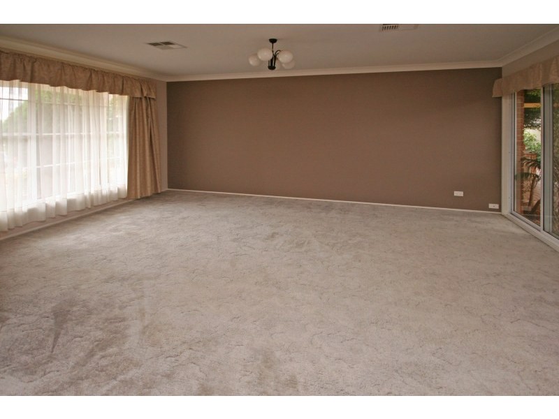 51 Valley View Drive, Narellan NSW 2567