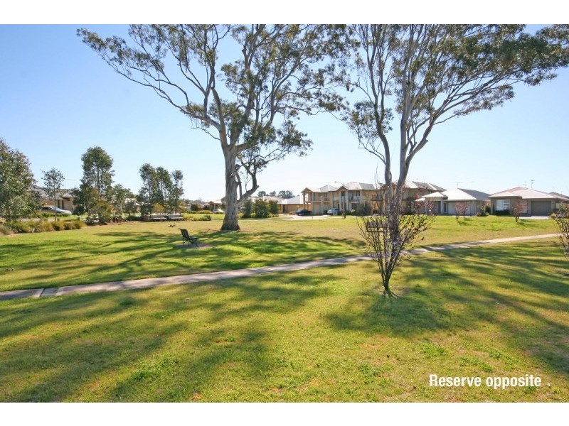 8 Budgen Circuit, Harrington Park NSW 2567