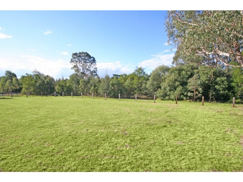 36 Sickles Drive, Grasmere NSW 2570