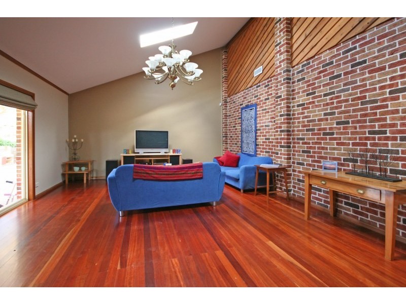 3  Aberfoyle Place, Grasmere NSW 2570