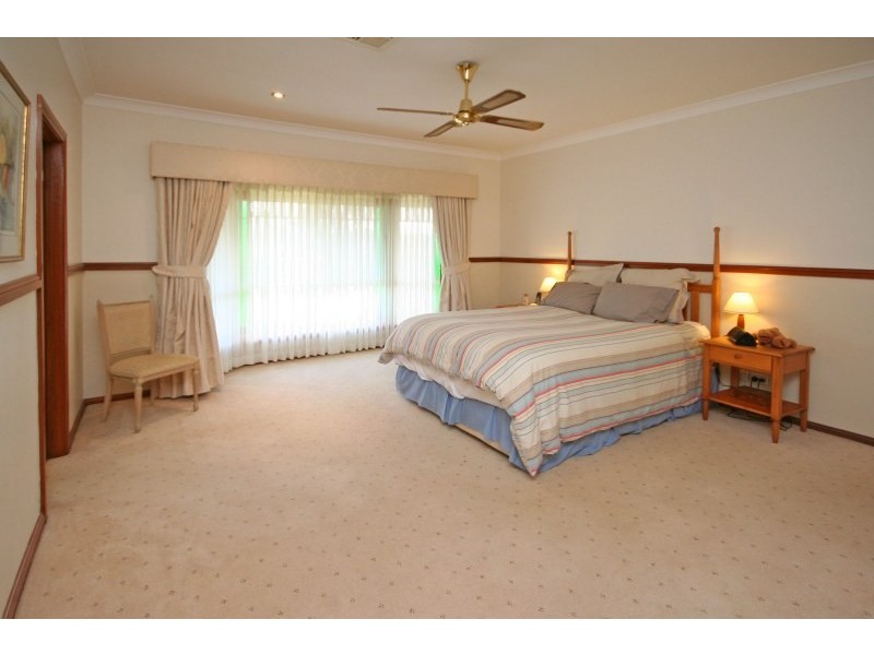 3  Aberfoyle Place, Grasmere NSW 2570