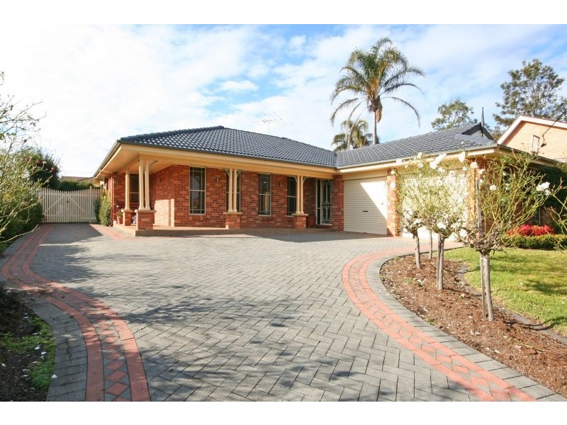 28 Devitt Crescent, The Oaks NSW 2570