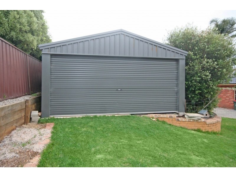 28 Devitt Crescent, The Oaks NSW 2570