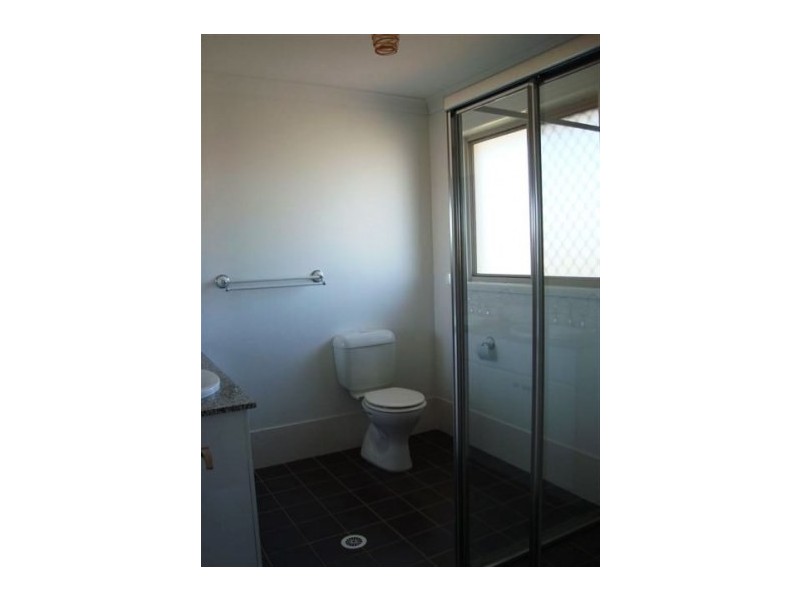 1 Wilmott Court, Camden Park NSW 2570