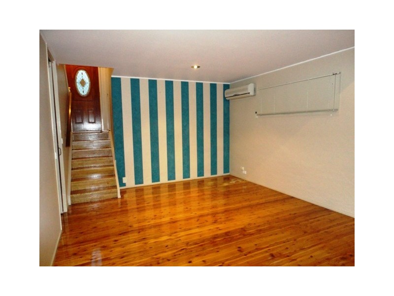 Unit 18/58 Greenoaks Avenue, Bradbury NSW 2560