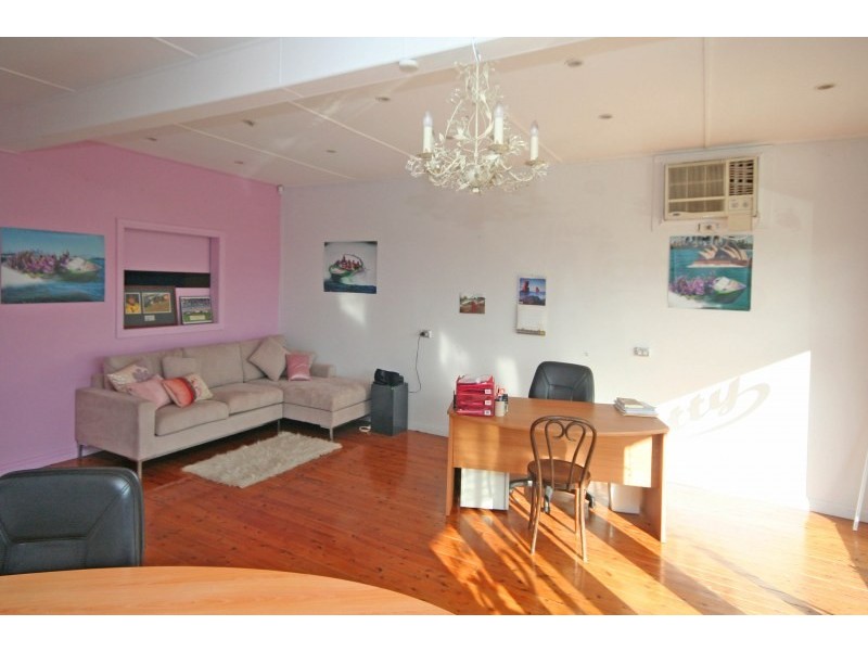 34 Macquarie Avenue, Camden NSW 2570