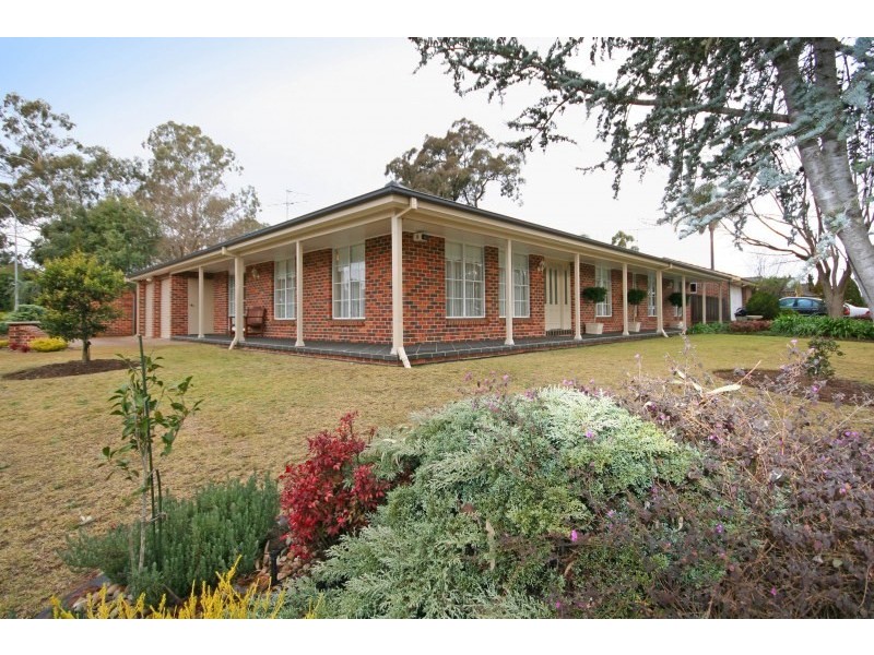 10 Smart Avenue, Camden South NSW 2570