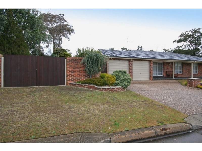 10 Smart Avenue, Camden South NSW 2570