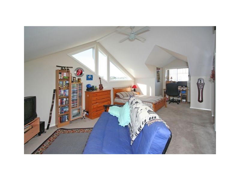 6 Grimes Avenue, Elderslie NSW 2570