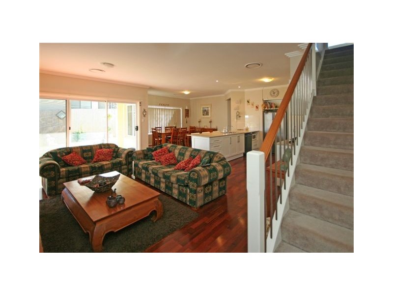 6 Grimes Avenue, Elderslie NSW 2570