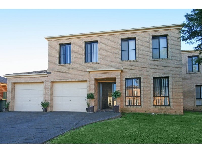 4 Hillside Drive, Harrington Park NSW 2567