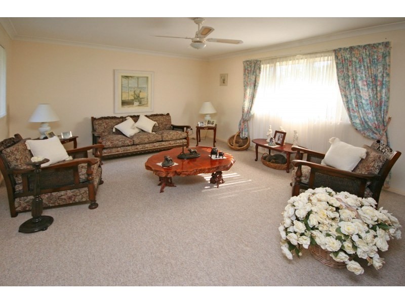 66 Kundabung Street, Belimbla Park NSW 2570