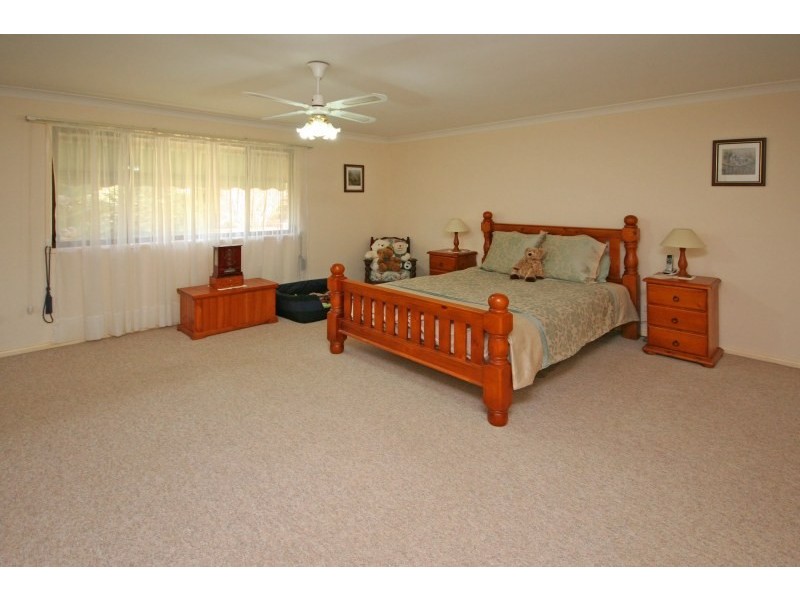 66 Kundabung Street, Belimbla Park NSW 2570
