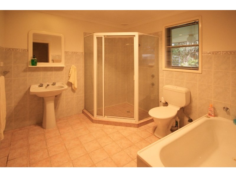 66 Kundabung Street, Belimbla Park NSW 2570