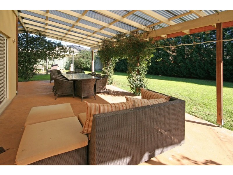 19 Lakeland Circuit, Harrington Park NSW 2567